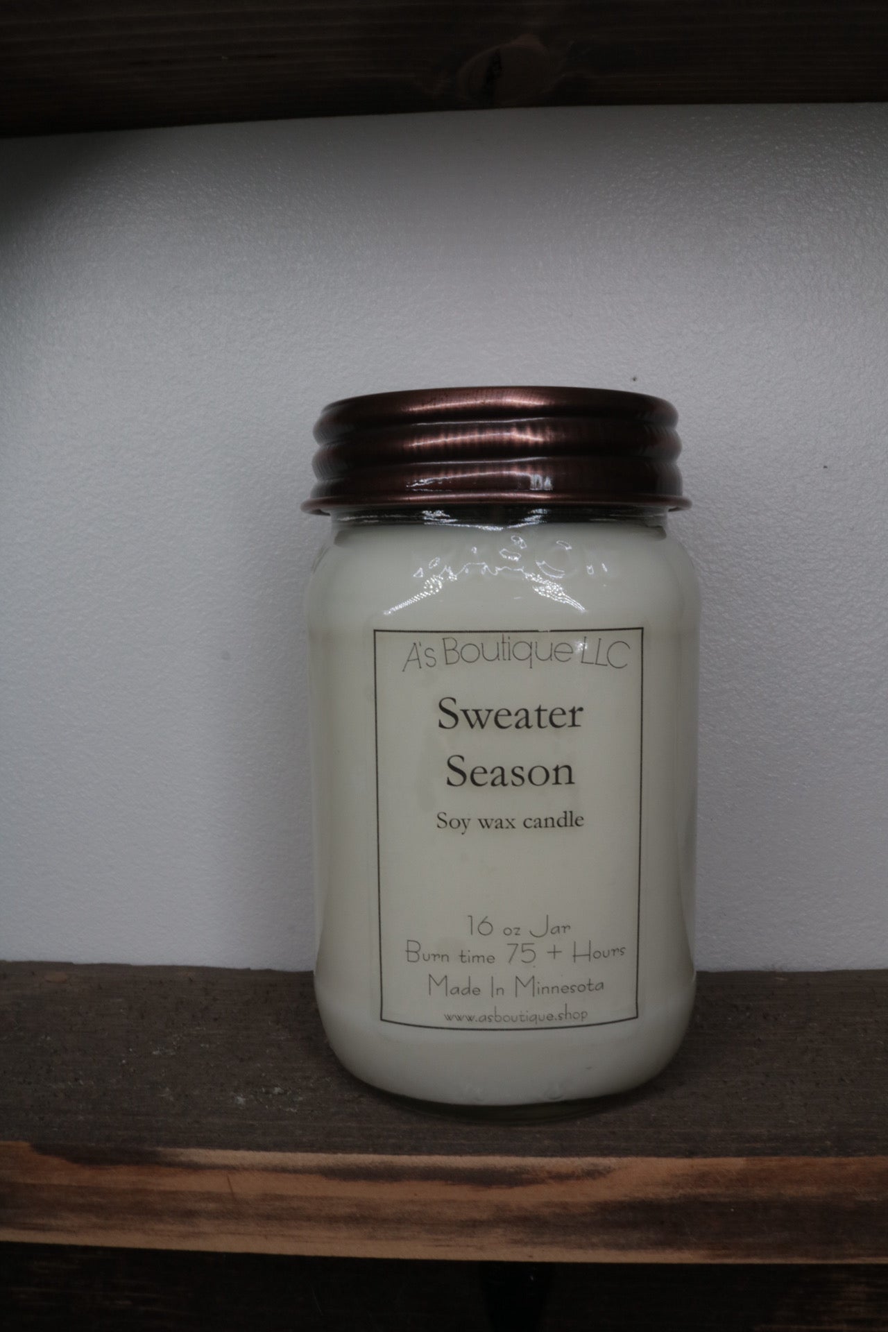 16 oz Soy Candle | Sweater Season |